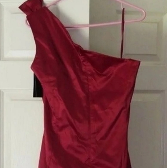 NWT Spiegel Formal Red Satin Gown size 18 - Picture 5 of 11